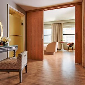 Deluxe King Room Disability Accessible